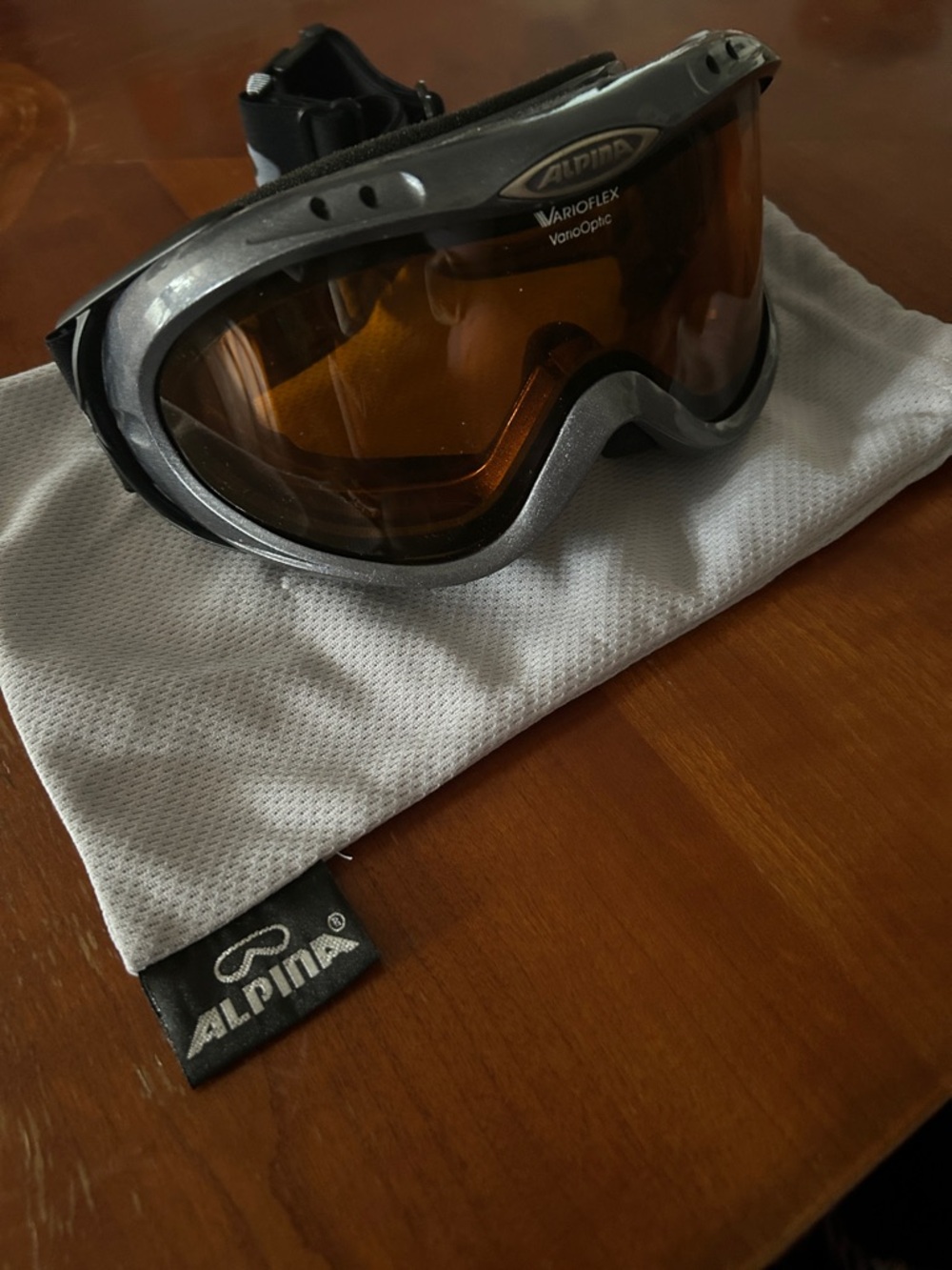Varioflex VarioOptic Ski/Snow Goggles - Gray Frame with Amber Lens